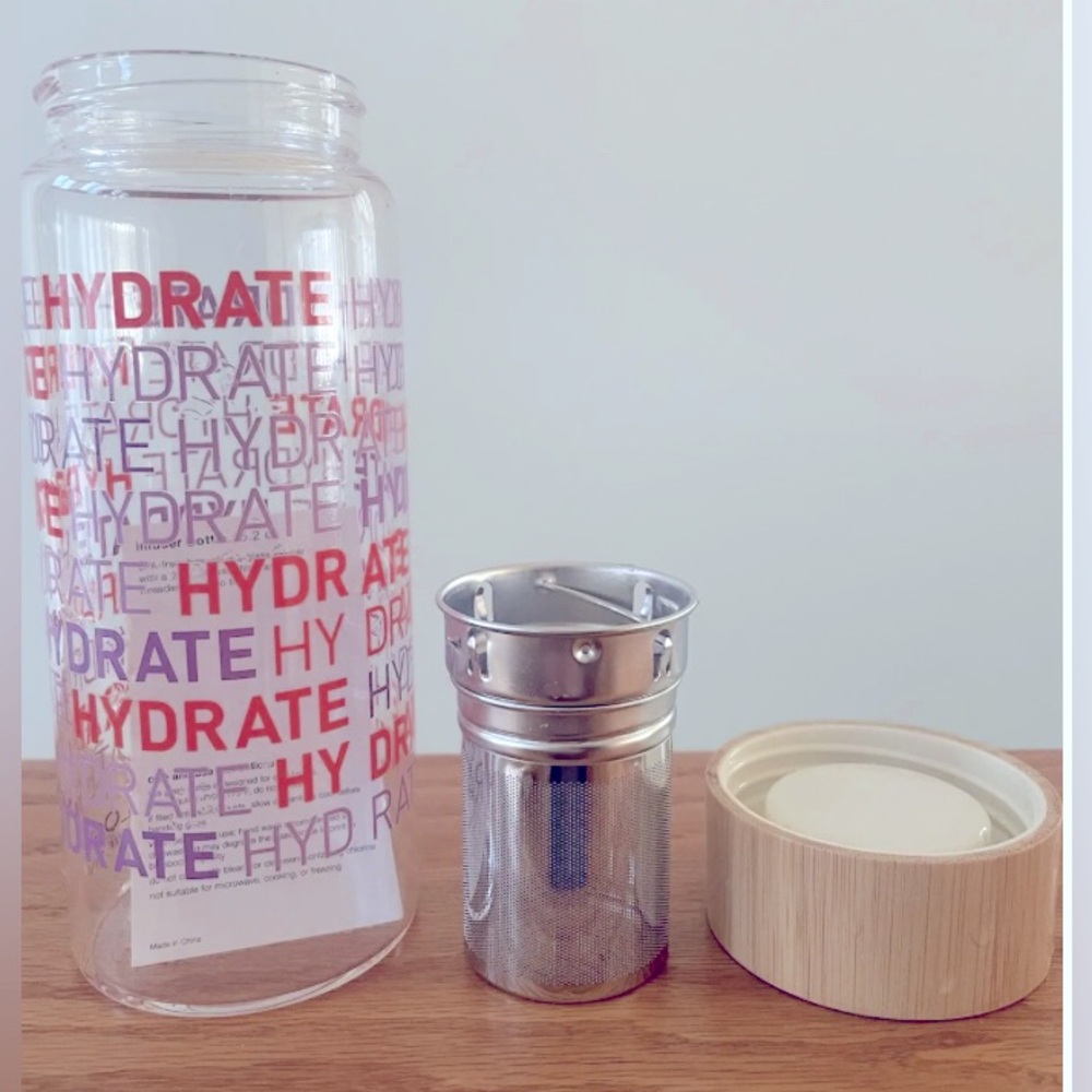 Water bottle Pureology infusion water bottle